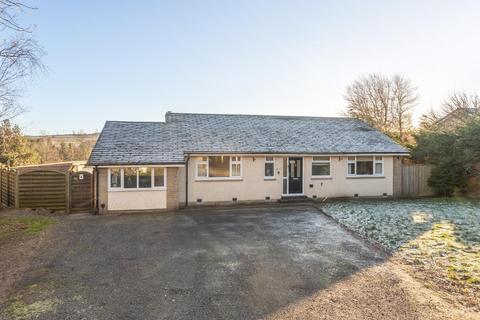3 bed property, in Henshaw, £900,000