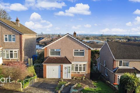 3 bed property, in Lansdowne Road, £310,000