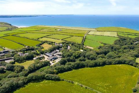 6 bed property, in Nolton Haven, £1,750,000