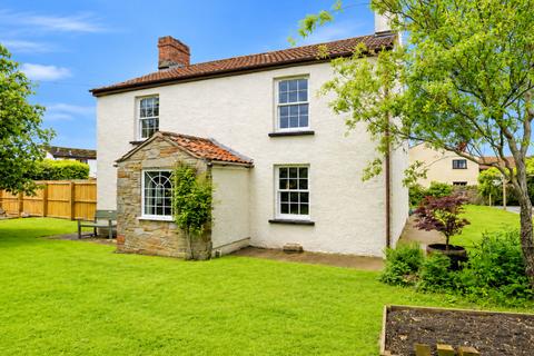 4 bed property, in North Street, £775,000