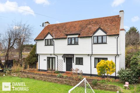4 bed property, in Hoe Lane, £950,000