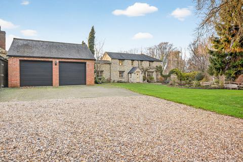 4 bed property, in Grange Road, £850,000