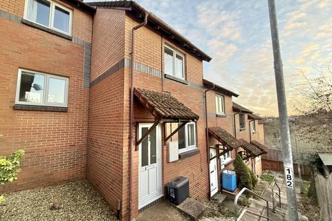 2 bed property, in Farm Hill, £179,950