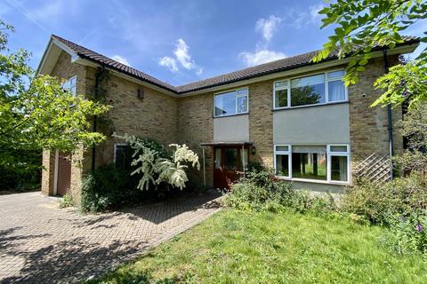 4 bed property, in Guildford Lane, £875,000