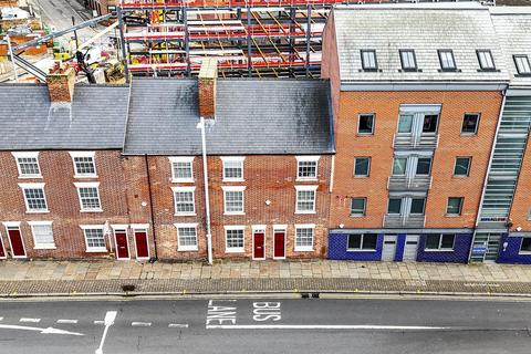 8 bed property, in Mansfield Road, £560,000
