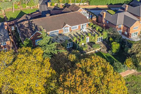 6 bed property, in Shenstone Moss, £1,250,000
