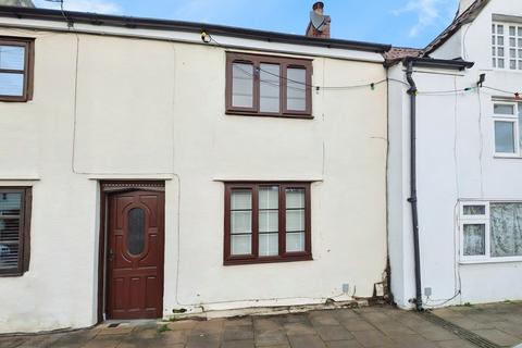2 bed property, in Rounceval Street, £250,000