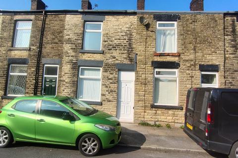 2 bed property, in Brief Street, £124,000