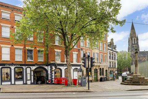 1 bed property, in Pilcher Gate, £119,000