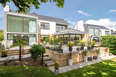 4 bed property, in Rossett Green Lane, £1,500,000