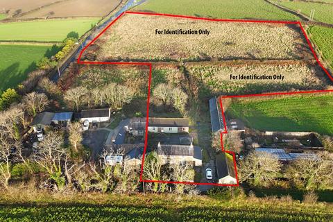 4 bed property, in Sithney, £550,000