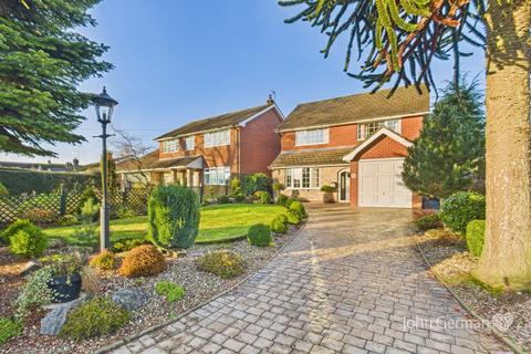 4 bed property, in Old Lane, £415,000