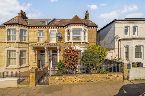 5 bed property, in Wakehurst Road, £2,500,000