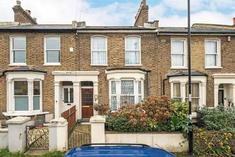3 bed property, in Arabin Road, £875,000