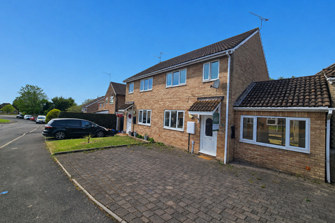 3 bed property, in Westminster Drive, £300,000