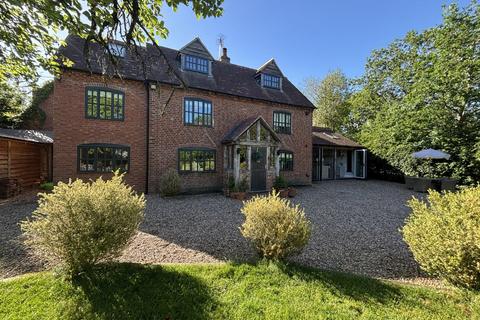 4 bed property, in Hob Lane, £1,000,000