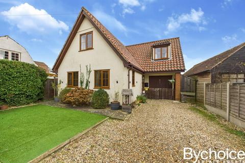 3 bed property, in High Street, £429,995