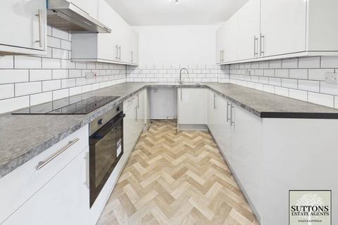 2 bed property, in Firedrake Croft, £119,950