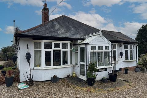 3 bed property, in Fox Street, £700,000