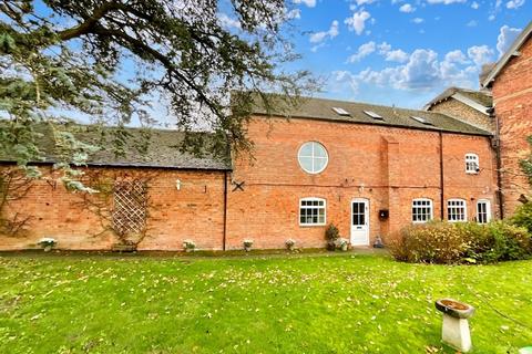 4 bed property, in Walton Bank, £625,000