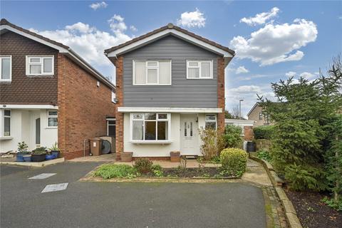 4 bed property, in Wrenswood, £300,000