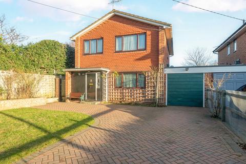 4 bed property, in Cramhurst Lane, £750,000