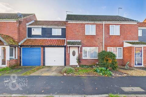 3 bed property, in Longrigg Road, £200,000