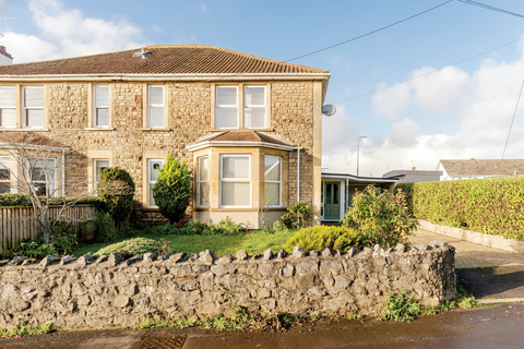 4 bed property, in Easton in Gordano, £575,000