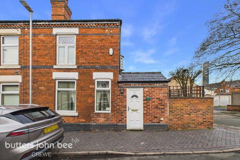 3 bed property, in Meredith Street, £170,000