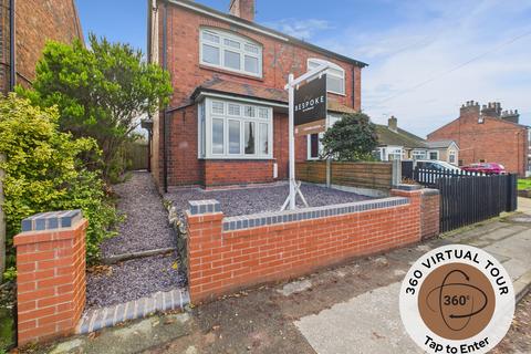 2 bed property, in Alsager Road, £290,000