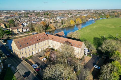 Land, in Riverside Mill, £80,000