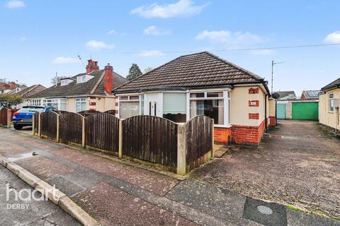 3 bed property, in Lime Grove, £195,000