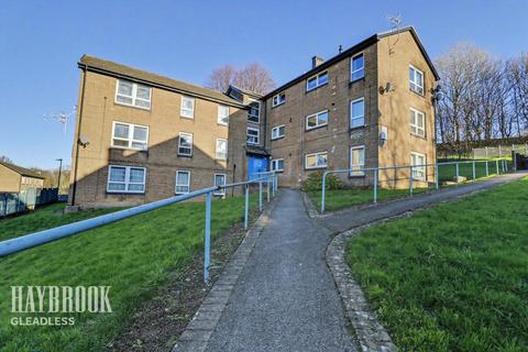 2 bed property, in Guildford Rise, £80,000