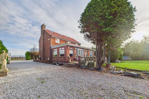 4 bed property, in Hornsea Road, £640,000