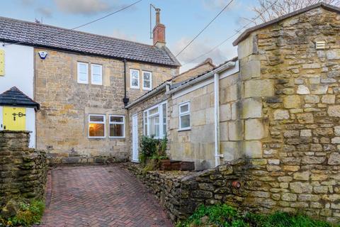 2 bed property, in Staples Hill, £425,000