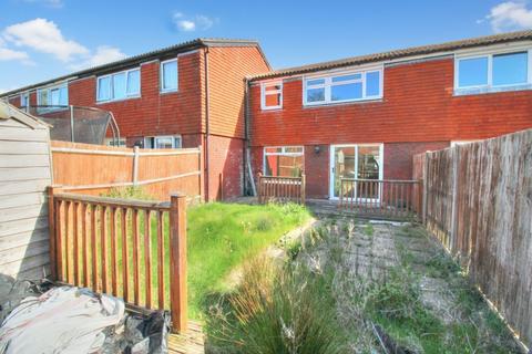 3 bed property, in Croxden Way, £220,000