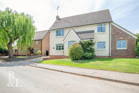 5 bed property, in Duck Lake, £550,000