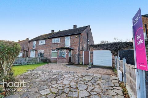 3 bed property, in Tees Drive, £550,000