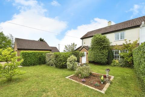 4 bed property, in Kington St. Michael Road, £450,000