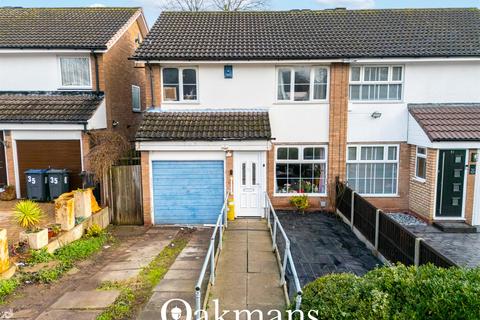 4 bed property, in Glenmore Drive, £270,000
