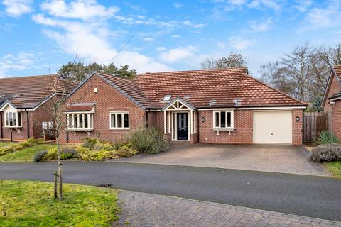 3 bed property, in Alcester Road, £700,000