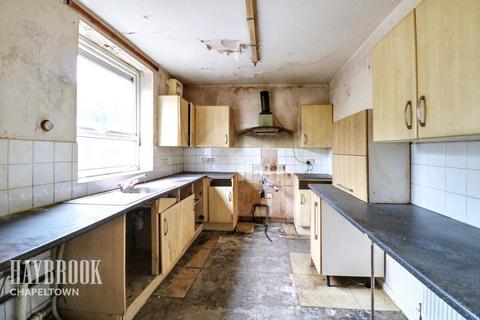 3 bed property, in Ilkley Road, £99,995