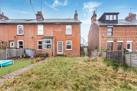 2 bed property, in Chain Free Project - Birchanger, £295,000