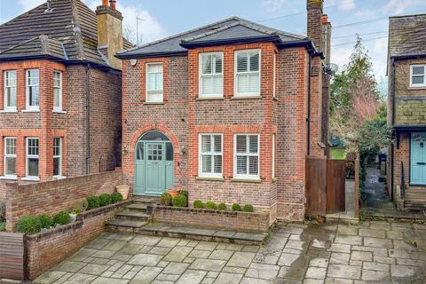3 bed property, in Cravells Road, £1,195,000