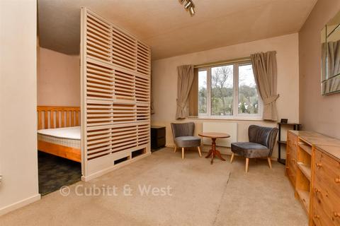 Studio, in Bader Close, £100,000