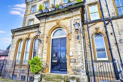 2 bed property, in 3-5 Upgang Lane, £90,000
