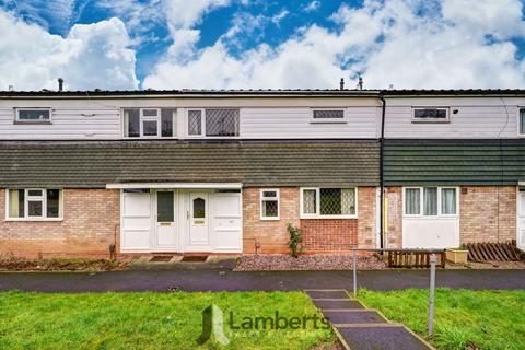3 bed property, in Doverdale Close, £175,000