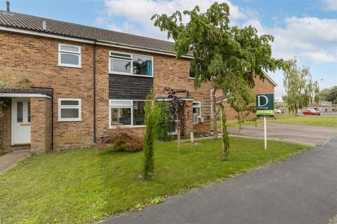 3 bed property, in Lansbury Road, £250,000