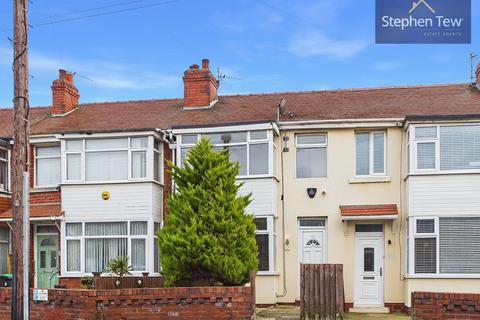 2 bed property, in Pickmere Avenue, £110,000
