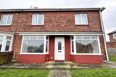 3 bed property, in Beech Terrace, £57,000